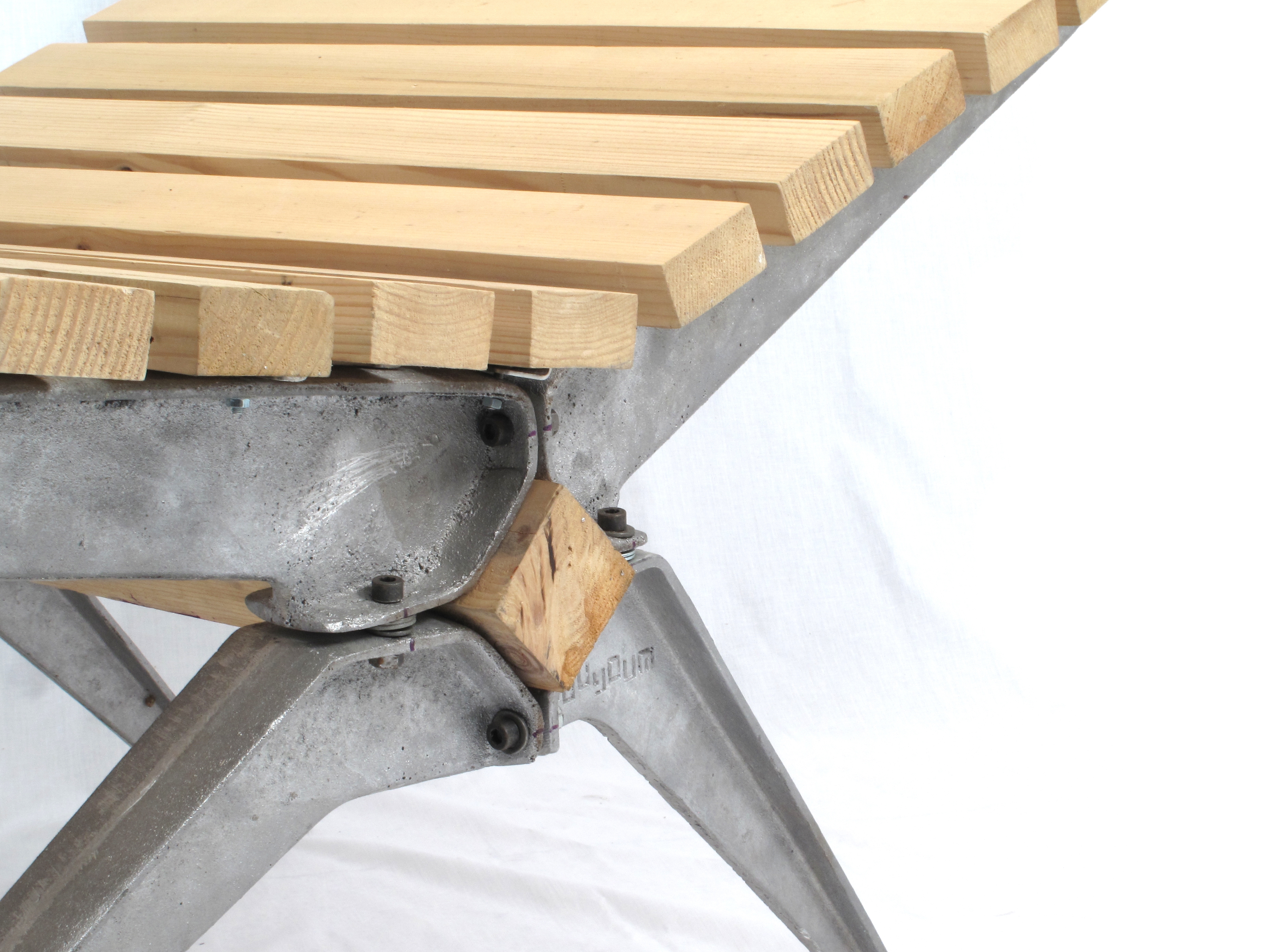 Power of the nap addicts - Public furniture 